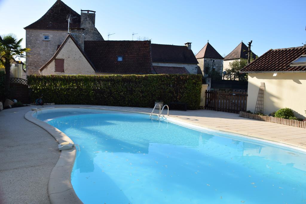 Le Petit Relais Hotel Calès Exterior foto